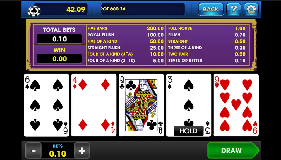 Big Shark on 3Win8 with 6, 4, Q, 3 and 9 dealt, the 3 of spades held and the Draw button ready